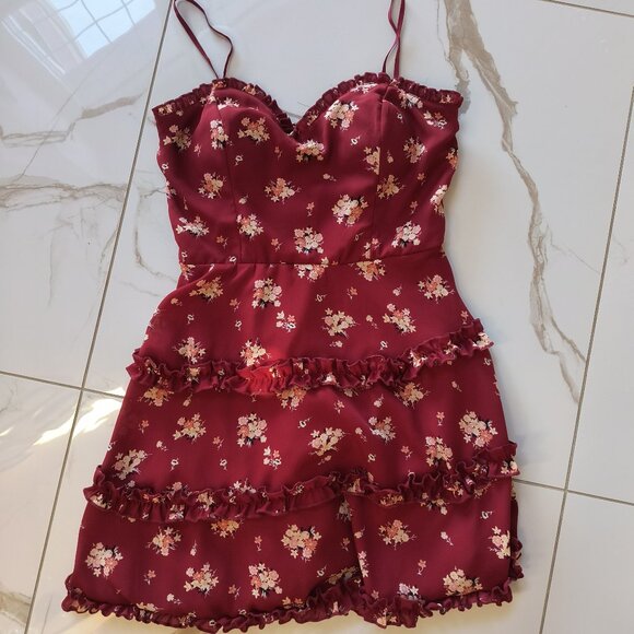 Francescas Red sleevless floral mini babydoll dress- Small New without tags - Picture 1 of 5